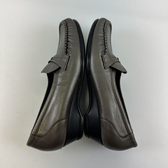 SAS Easier Slip On Loafer Pewter Leather Silver Metallic Wedge Womens Size 8.5 M - Picture 10 of 13